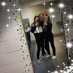 Meet your Posher, Emma